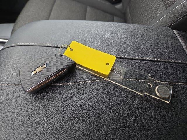 2024 Chevrolet Traverse LT w/2LT