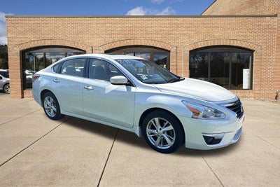 2015 Nissan Altima 4dr Sdn I4 2.5 SV