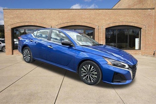 2025 Nissan Altima SV FWD