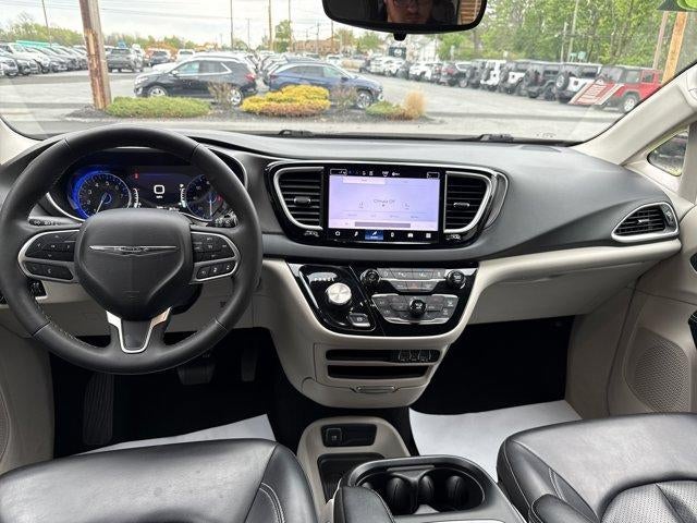 2023 Chrysler Pacifica Touring L FWD