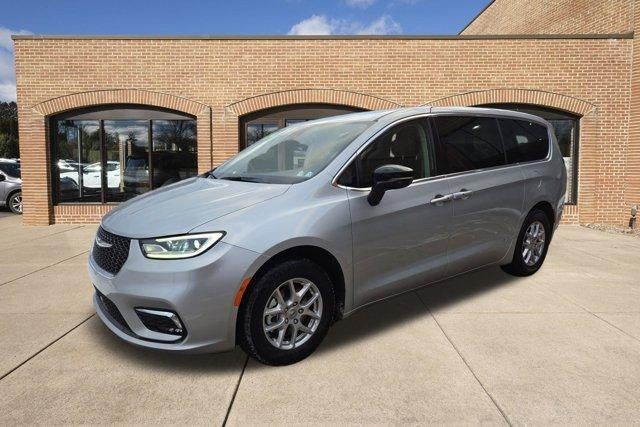 2024 Chrysler Pacifica Touring L FWD
