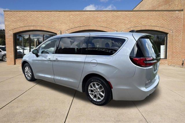 2023 Chrysler Pacifica Touring L FWD