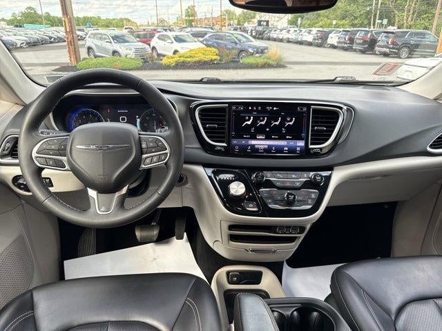 2023 Chrysler Pacifica Touring L FWD