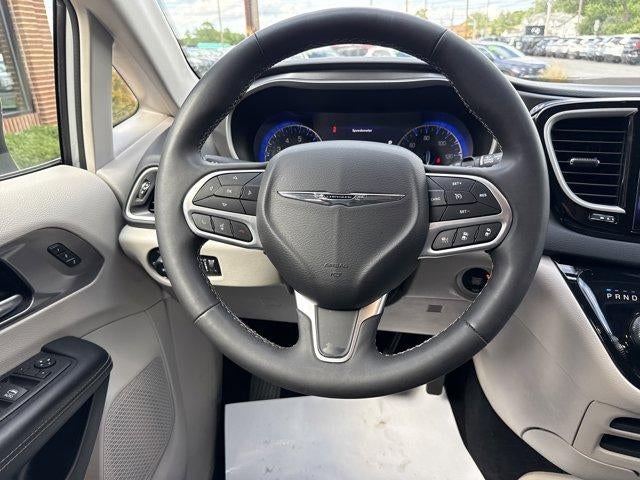 2023 Chrysler Pacifica Touring L FWD