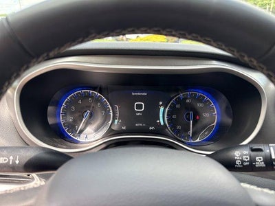 2023 Chrysler Pacifica Touring L FWD