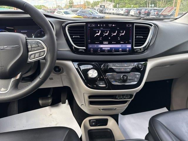 2023 Chrysler Pacifica Touring L FWD