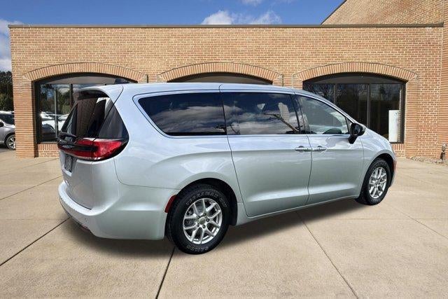 2023 Chrysler Pacifica Touring L FWD
