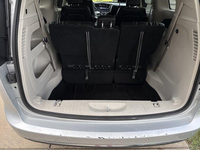 2023 Chrysler Pacifica Touring L FWD