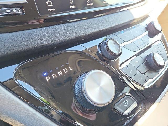 2024 Chrysler Pacifica Touring L FWD