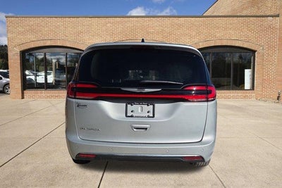 2024 Chrysler Pacifica Touring L FWD