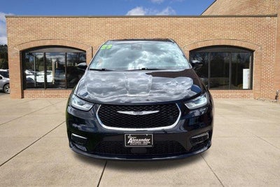 2023 Chrysler Pacifica Hybrid Touring L FWD