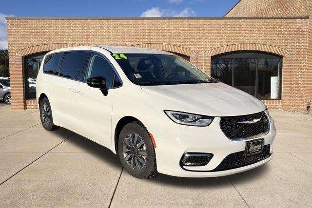 2024 Chrysler Pacifica Hybrid Select FWD