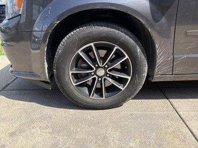2017 Dodge Grand Caravan SE Plus Wagon