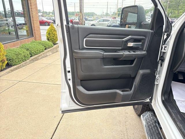 2026 RAM 2500 Big Horn 4x4 Crew Cab 6'4" Box