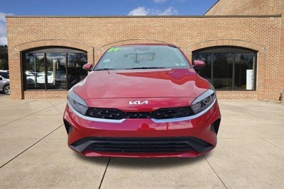 2024 Kia Forte LXS IVT