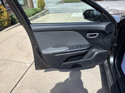 2025 Kia K4 LXS FWD