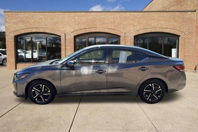 2025 Nissan Sentra SV CVT