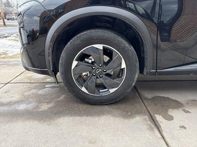 2025 Nissan Rogue AWD SV