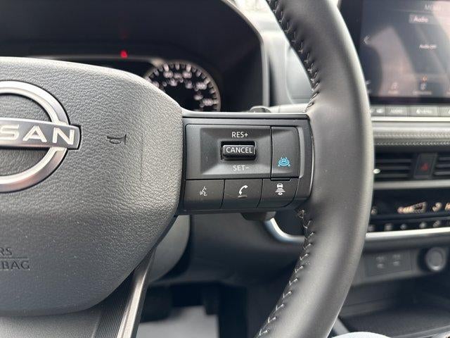 2025 Nissan Rogue AWD SV