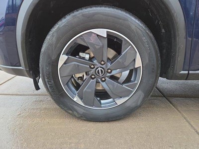 2025 Nissan Rogue AWD SV