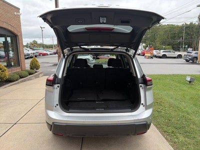 2025 Nissan Rogue AWD SV