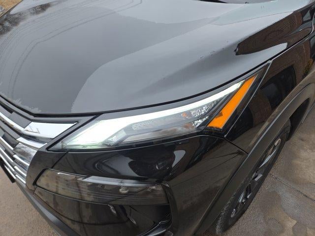 2025 Nissan Rogue AWD SV