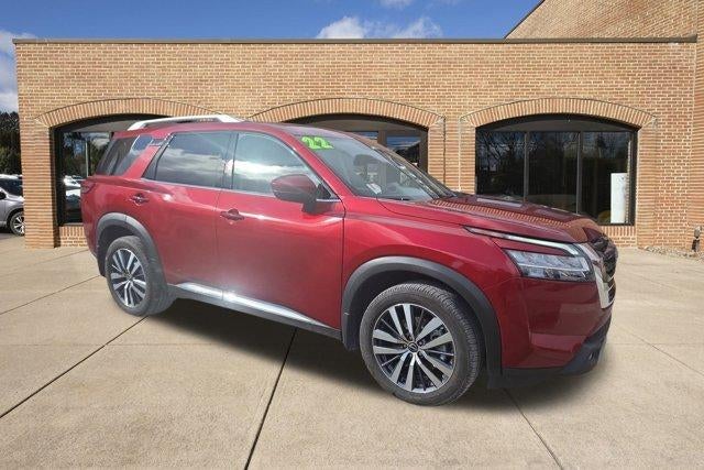 2022 Nissan Pathfinder Platinum 4WD