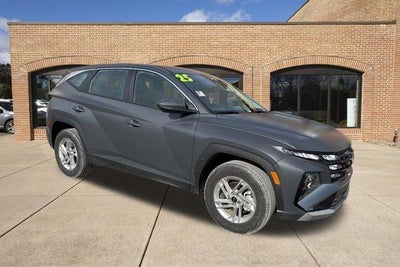 2025 Hyundai TUCSON SE AWD