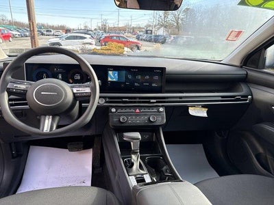 2025 Hyundai TUCSON SE AWD