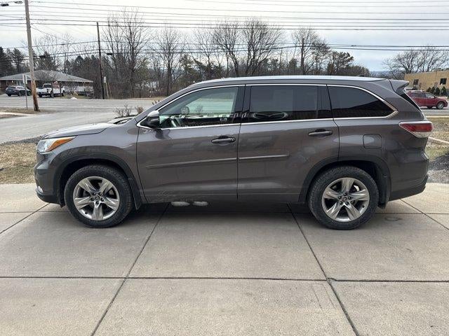 2016 Toyota Highlander AWD 4dr V6 Limited (Natl)