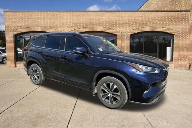 2020 Toyota Highlander XLE AWD (Natl)