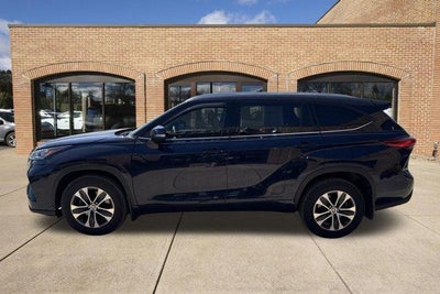 2020 Toyota Highlander XLE AWD (Natl)