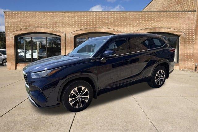 2020 Toyota Highlander XLE AWD (Natl)