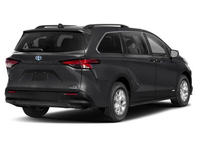 2022 Toyota Sienna LE FWD 8-Passenger (Natl)