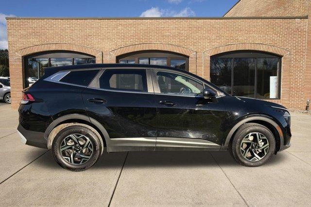 2025 Kia Sportage LX AWD