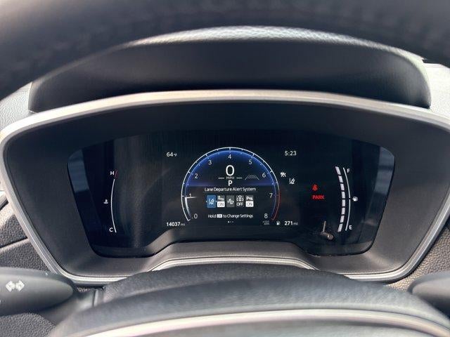 2025 Toyota Corolla Cross XLE 4WD (Natl)
