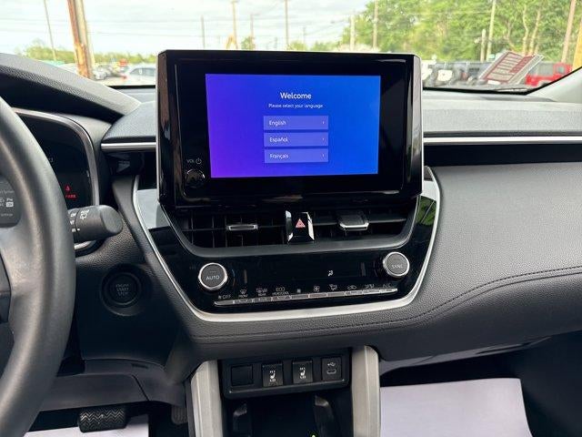 2025 Toyota Corolla Cross XLE 4WD (Natl)