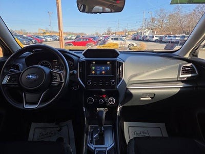 2022 Subaru Forester Premium CVT