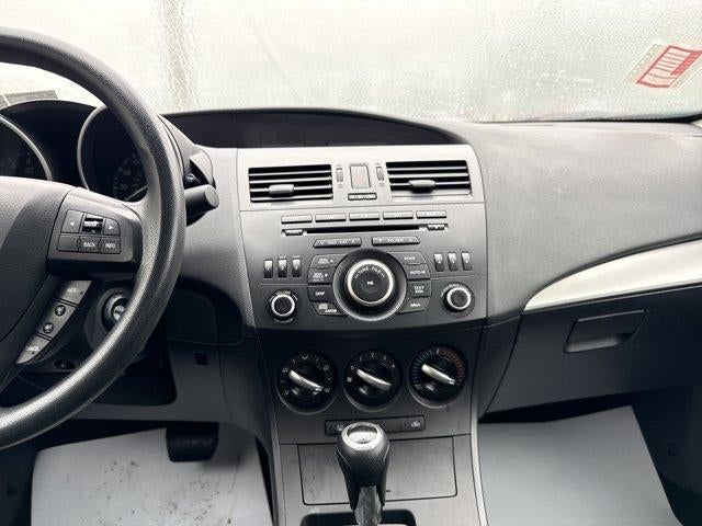 2013 Mazda Mazda3 4dr Sdn Auto i Sport