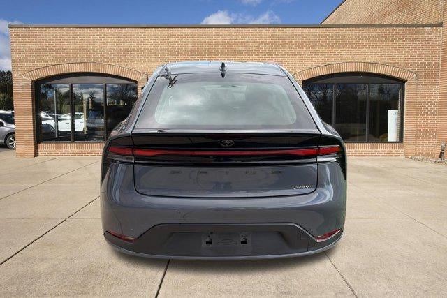 2025 Toyota Prius LE (Natl)