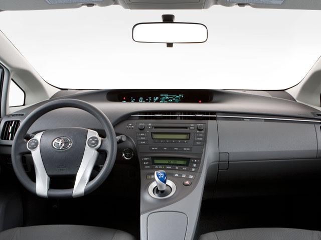 2010 Toyota Prius 5dr HB III (Natl)
