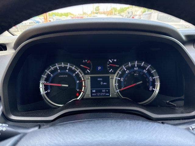 2017 Toyota 4Runner SR5 Premium 4WD (Natl)