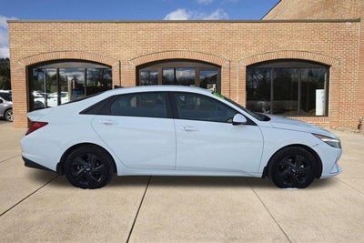 2023 Hyundai ELANTRA Hybrid Blue DCT