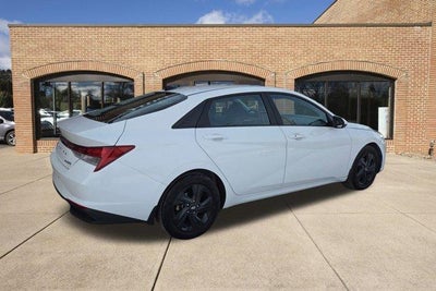 2023 Hyundai ELANTRA Hybrid Blue DCT
