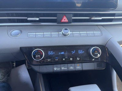 2025 Hyundai ELANTRA HYBRID SEL Sport DCT
