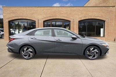 2025 Hyundai ELANTRA Hybrid Limited DCT