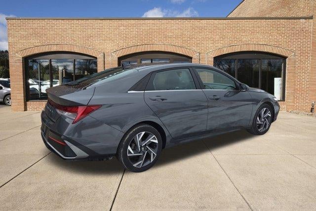2025 Hyundai ELANTRA SEL Convenience IVT