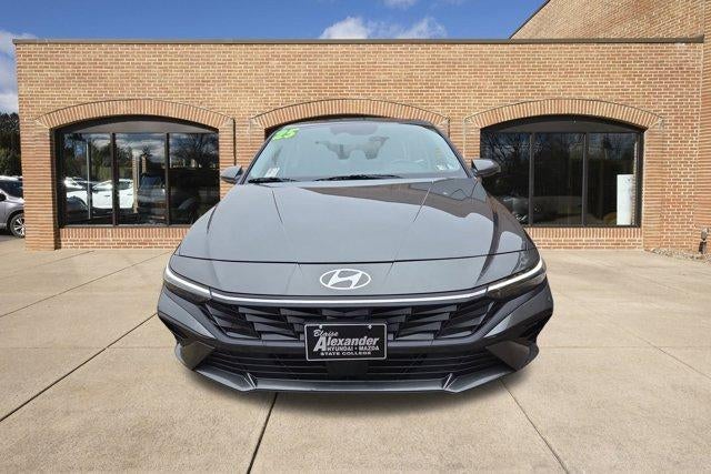 2025 Hyundai ELANTRA SEL Convenience IVT