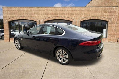 2017 Jaguar XF 35t Premium RWD