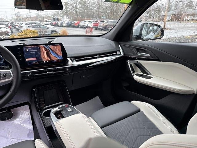 2025 BMW X2 xDrive28i Sports Activity Coupe